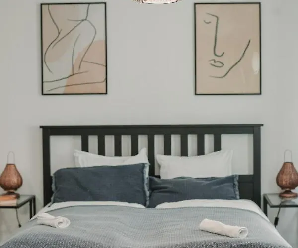 Gallery Apartment 1
